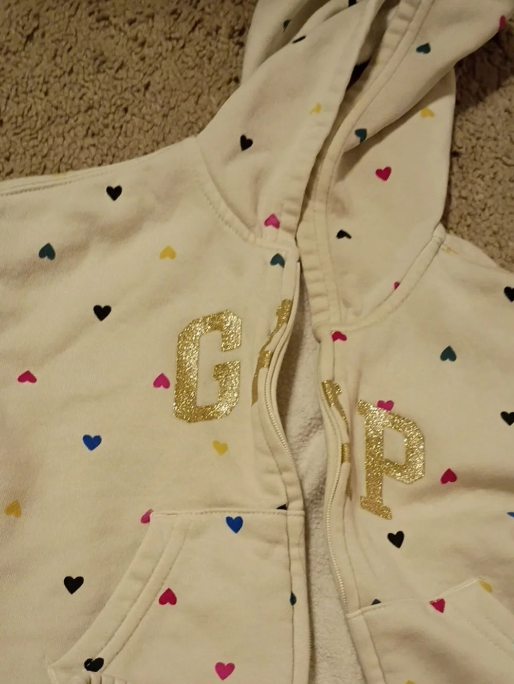 GAP Cream Heart-Print Hoodie & Jogger Set